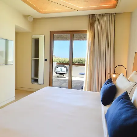 Aegon Retreat 5* Mykonos Town