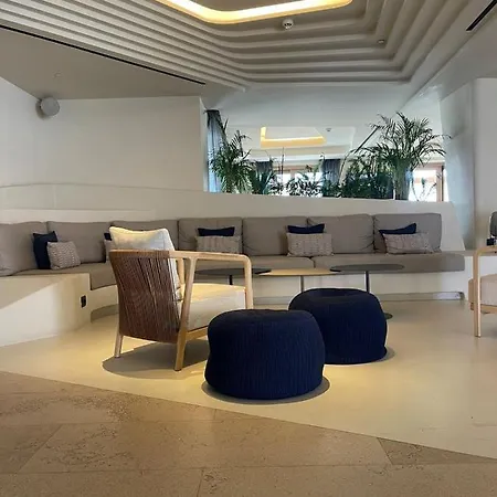 Aegon Retreat Hotel