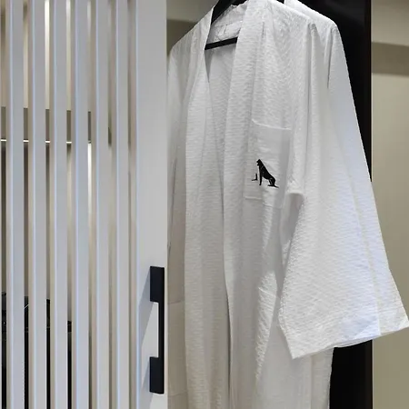Hotell Aegon Retreat 5*